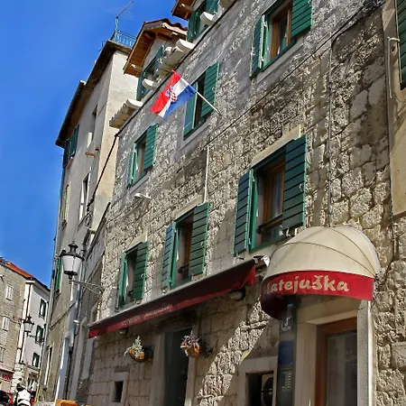 Konukevi Matejuska Heritage Split