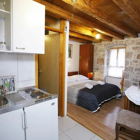 Matejuska Heritage Gæstehus Split