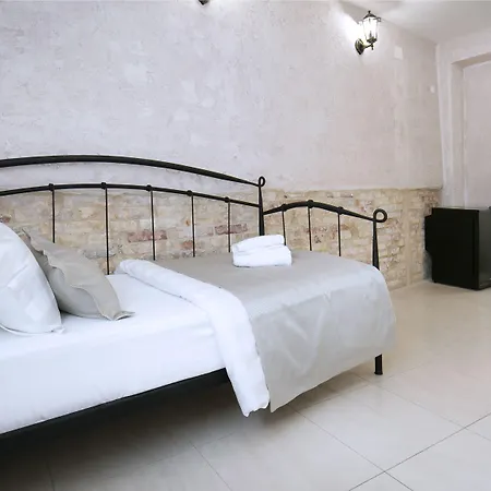 Matejuska Heritage Guest house Split