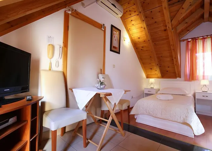 马特朱斯加遗产旅馆