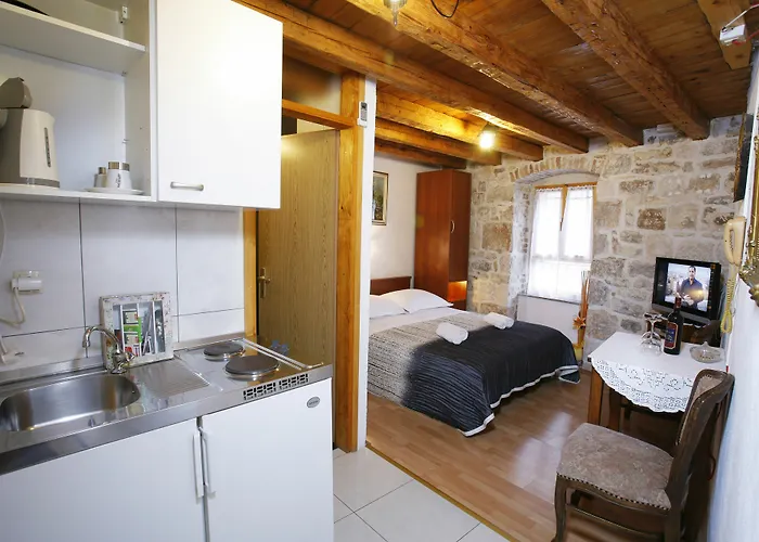 Matejuska Heritage Guest house Split