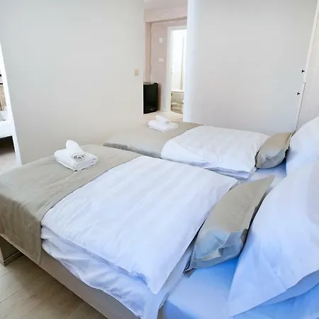 게스트하우스 Matejuska Heritage 3*