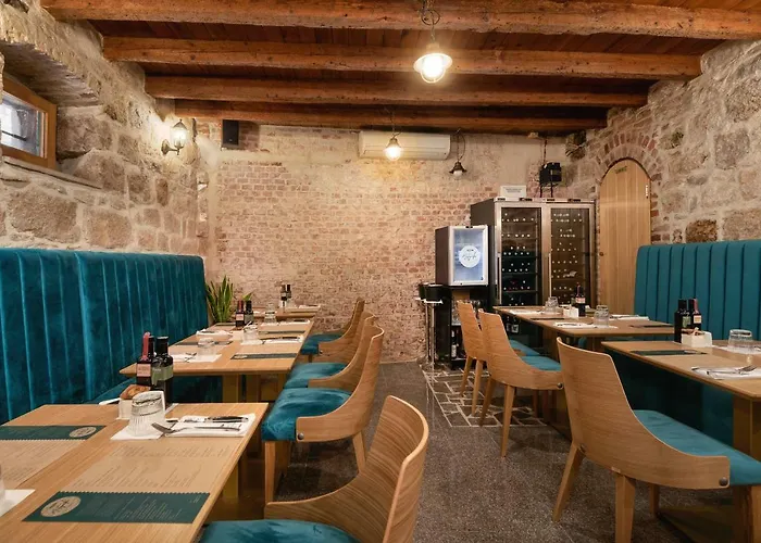 Matejuska Heritage Guest house Split